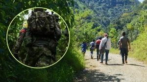 EN AUDIO | Los duros relatos de docentes rurales de Antioquia a quienes el Eln y las disidencias les dicen qué enseñar y qué no