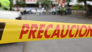 Investigan presunto feminicidio en Medellín: mujer de 50 años fue atacada con arma blanca en su vivienda