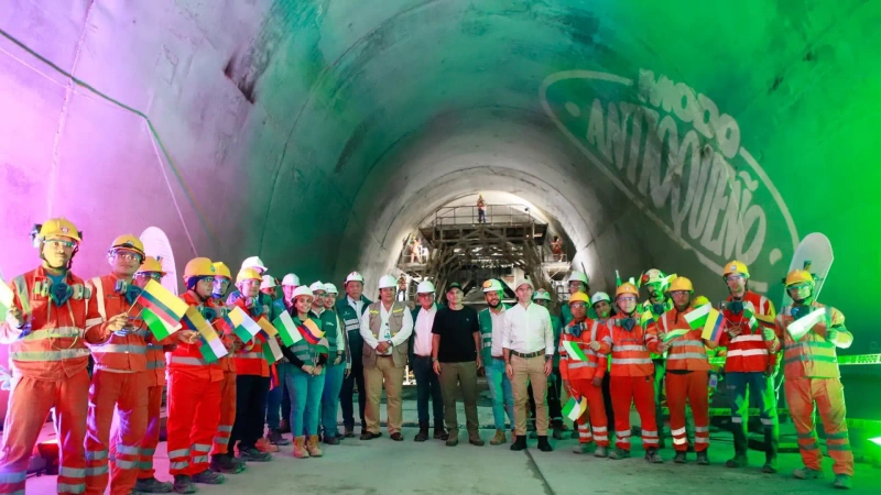 Antioquia y Medellín cumplen: 99 % del túnel del Toyo terminado