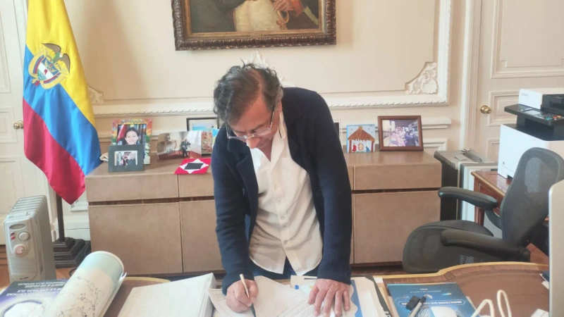 Firmado ‘decretazo’ de la consulta popular