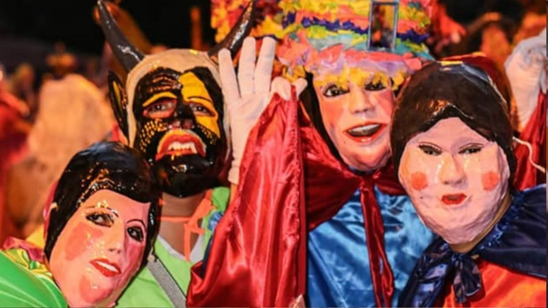 Fiestas de los diablitos en Santa Fe de Antioquia. Foto: colombiavisible.com
