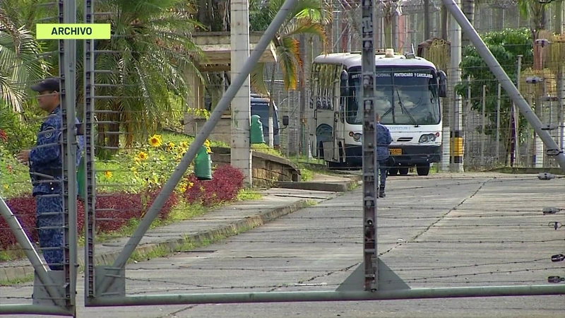 Atentado contra dragoneante del Inpec en Medellín: Víctima señaló a cabecillas de la mesa de paz urbana