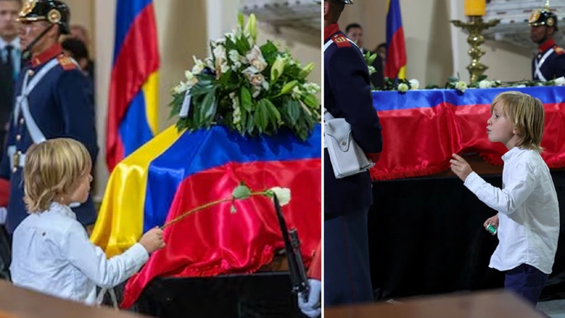 Alejandro, el hijo de Miguel Uribe se convirtió en protagonista en medio de los honores que le rindieron al senador asesinado. Foto: Redes sociales