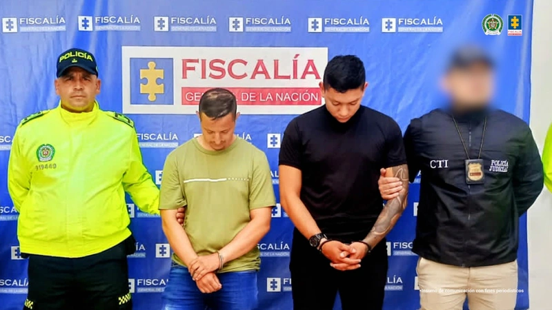 Los dragoneantes Christian Camilo Alvarado Torres y Diego Stiven Castaño Sánchez acusados de abuso sexual. Foto: Fiscalía.