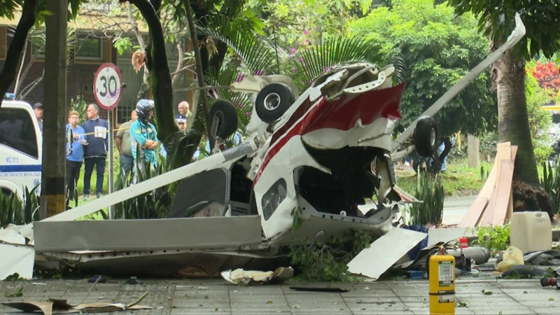 “No llego a la pista, voy al Estadio”: audio del piloto en Medellín