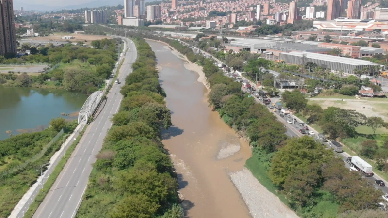 Río Aburrá tiene 78 puntos críticos