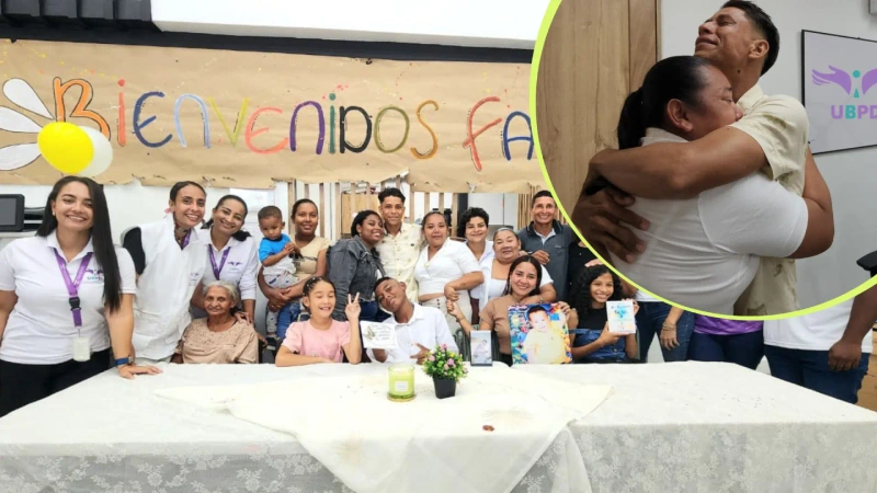 Yoneider y Luz Esneida reunidos con su familia en el Urabá. Estoluego de dos décadas de espera por el conflicto armado. Foto: Cortesía UBPD