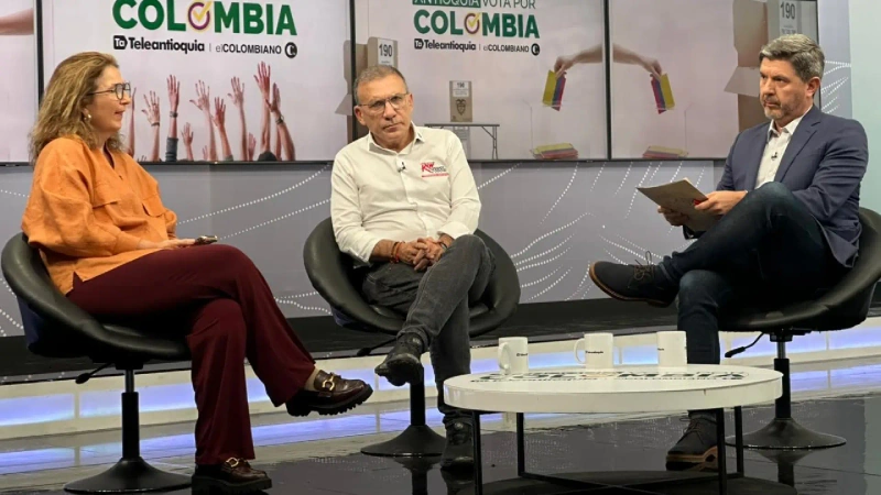 Roy Barreras, precandidato presidencial, habló en Antioquia Vota por Colombia sobre sus propuestas para recurperar la seguridad del país. Foto: TANoticias