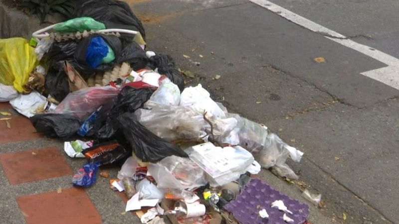 Procuraduría toma acción ante problemática de basuras en Bello.