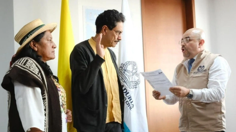 Según expertos, esta cláusula se debe a la incertidumbre que genera si Iván Cepeda gana la Presidencia. Foto: cortesía