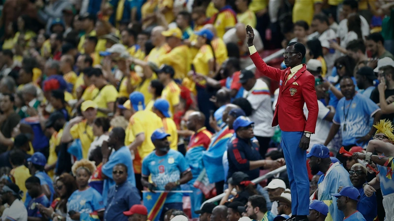 La estática figura de Lumumba contrastó con la alegría y el folclor de la hinchada colombiana en fase de grupos del Mundial 2026 frente a RD del Congo. Foto: AFP.