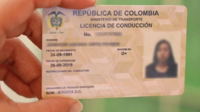 La iniciativa mantiene el documento actual, pero incorpora un mecanismo que asignará y descontará puntos según el comportamiento de cada conductor en las vías. Foto: cortesía Ministerio de Transporte