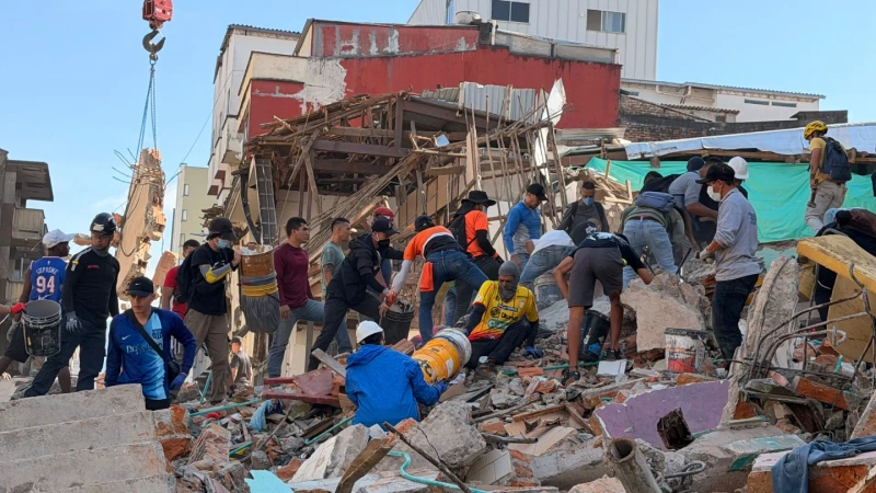 Mientras avanzan las labores de búsqueda y evaluación de daños, la administración municipal atiende a 1.335 personas en los diferentes albergues habilitados en la ciudad. Foto: Teleantioquia