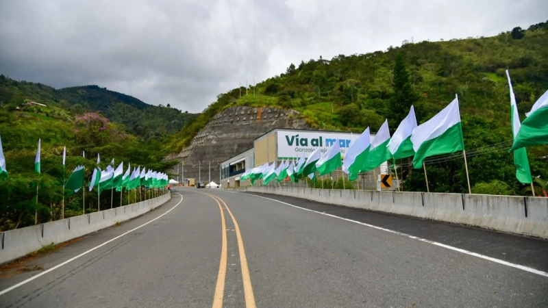 La Nueva Vía al Mar Gonzalo Mejía Trujillo tendrá una extensión de 37,7 kilómetros y conectará el Valle de Aburrá con el Occidente y Urabá antioqueño. Foto: cortesía Gobernación de Antioquia
