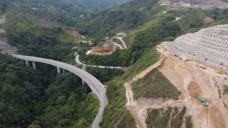Los cierres en Las Areneras han enfrentado a la concesionaria y alcaldes del Suroeste por su impacto en turismo, comercio y transporte. Foto: cortesía