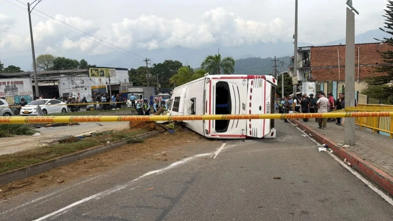 Al parecer el bus accidentado en Medellín presentaba fallas mecánicas. Foto: cortesía.
