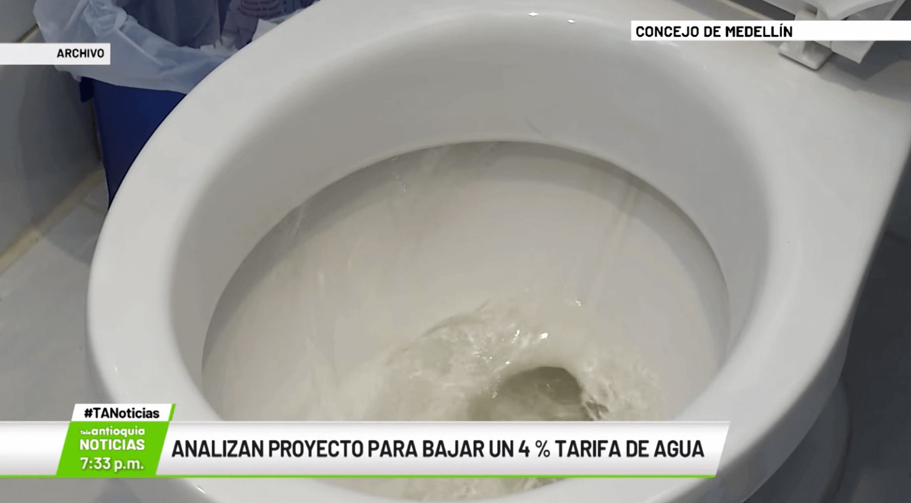 Analizan proyecto para bajar un 4 % tarifa de agua