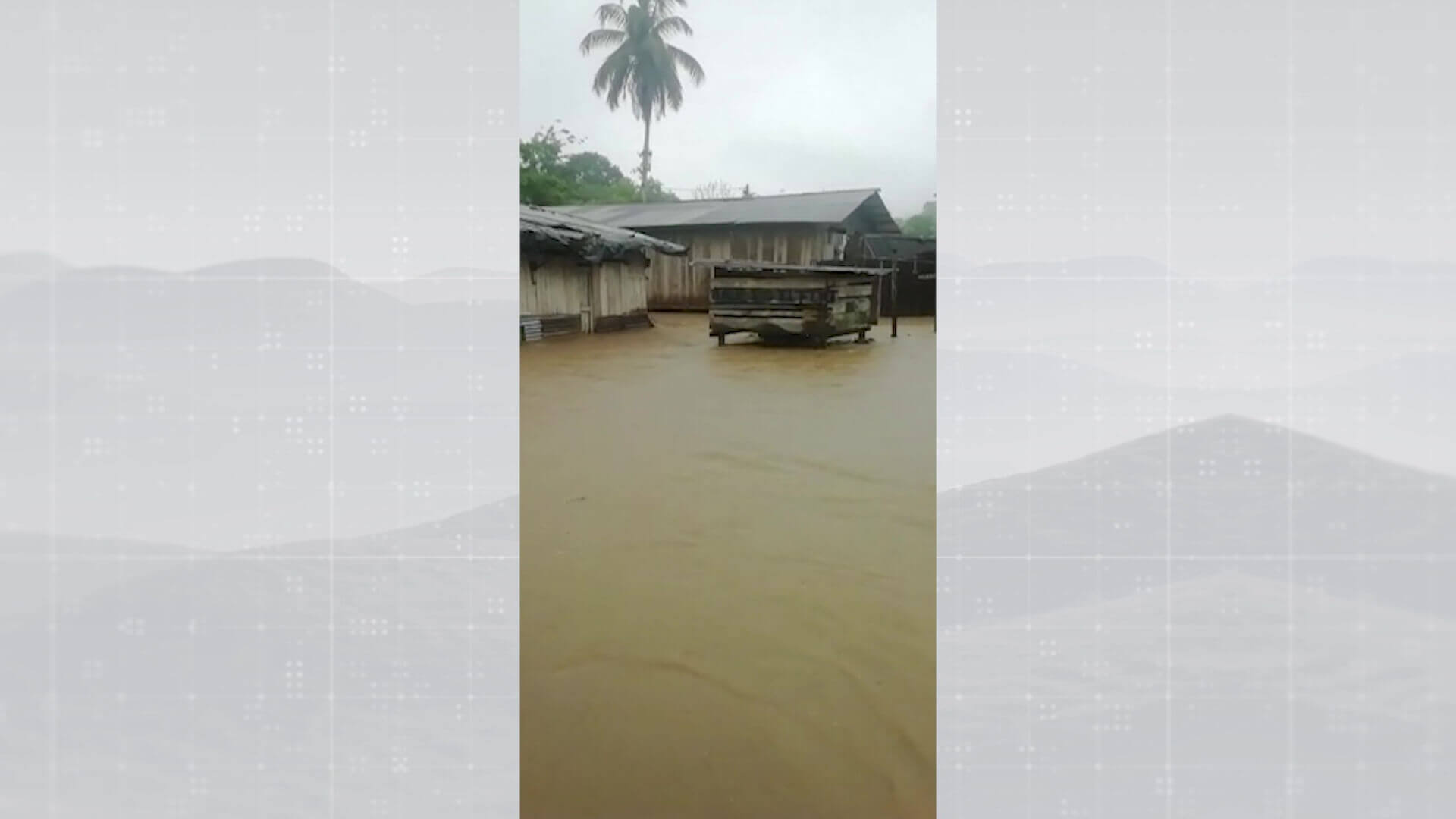 Evalúan daños por desbordamiento del río Arquía