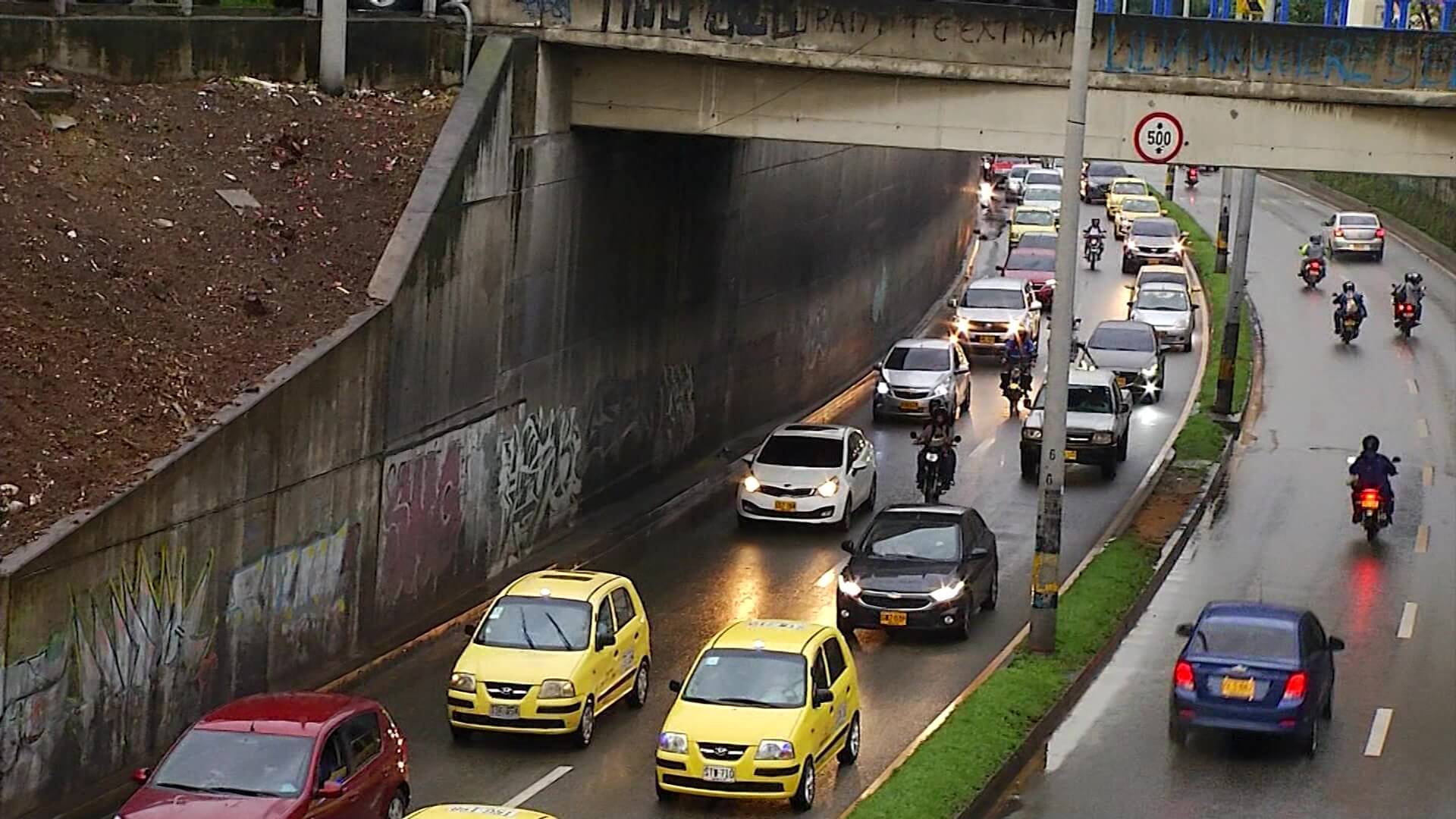 Gremios de transporte exigen pico y placa nuevamente