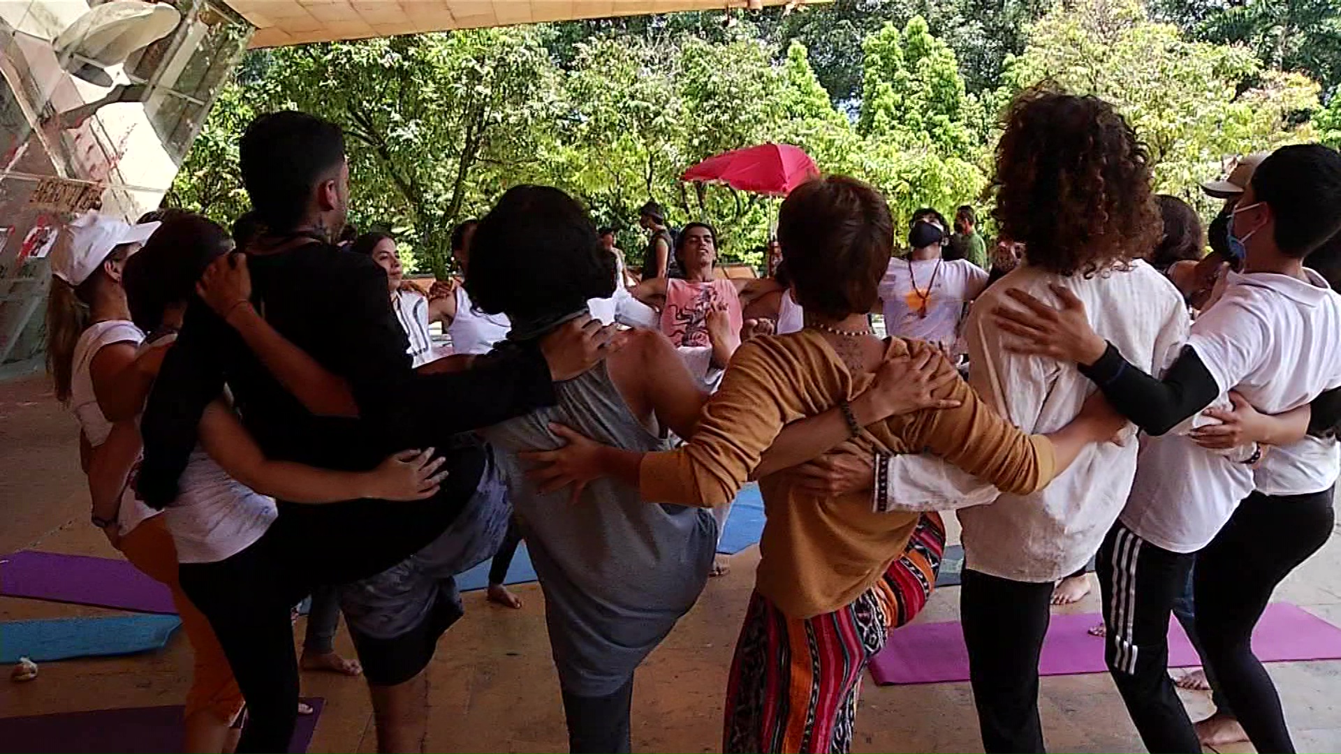 Manifestación a través del yoga