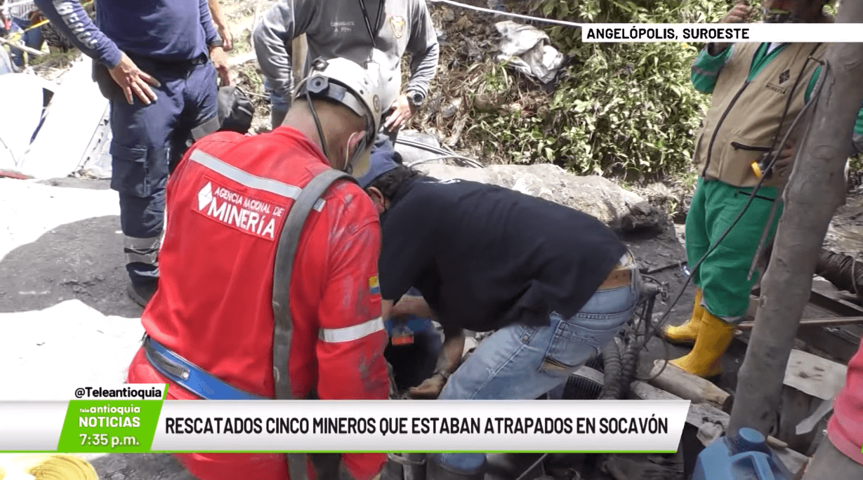 Rescatados cinco mineros que estaban atrapados en socavón