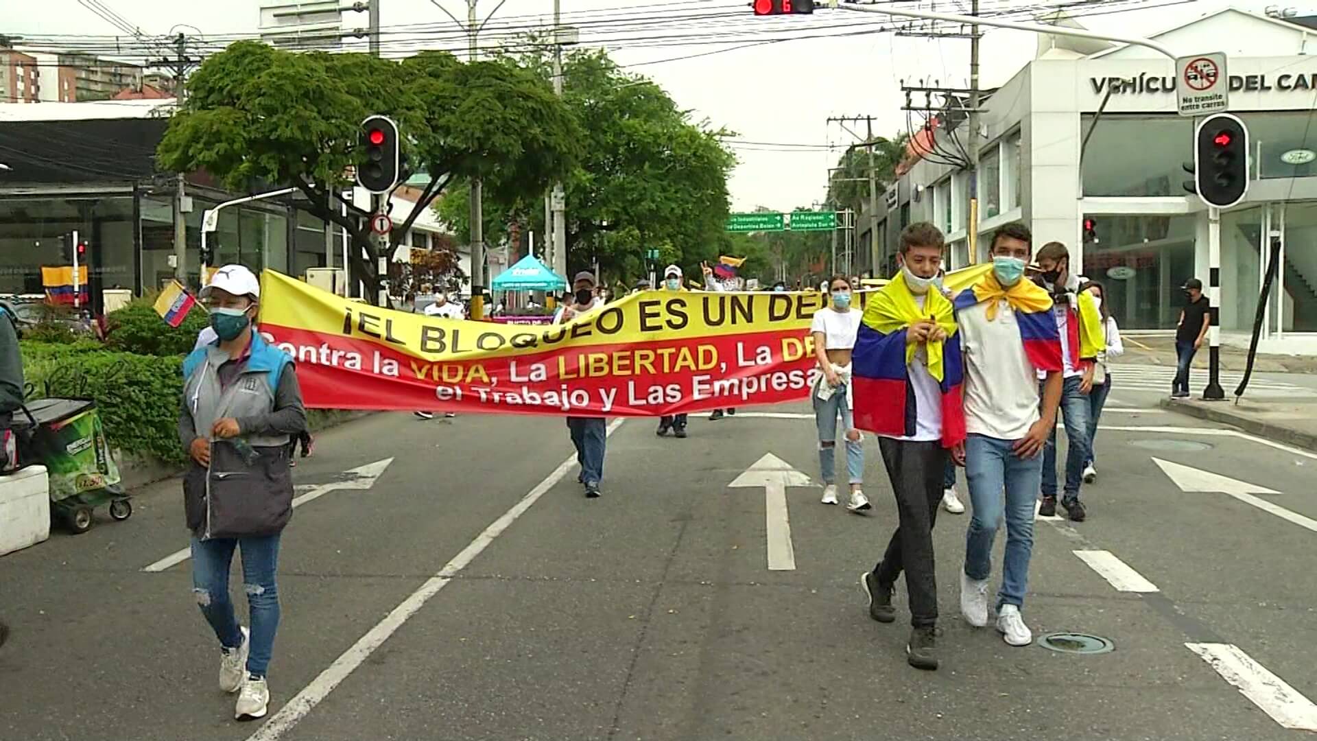 Marcha pacífica en apoyo a la institucionalidad