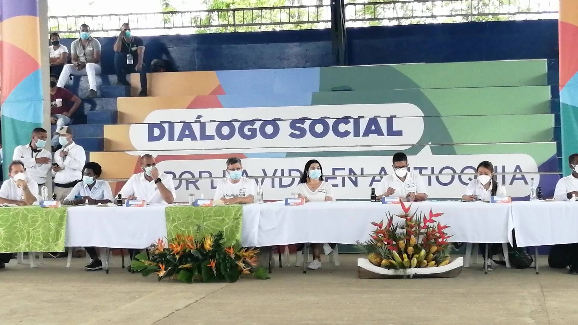 Primer encuentro de diálogo social por la vida