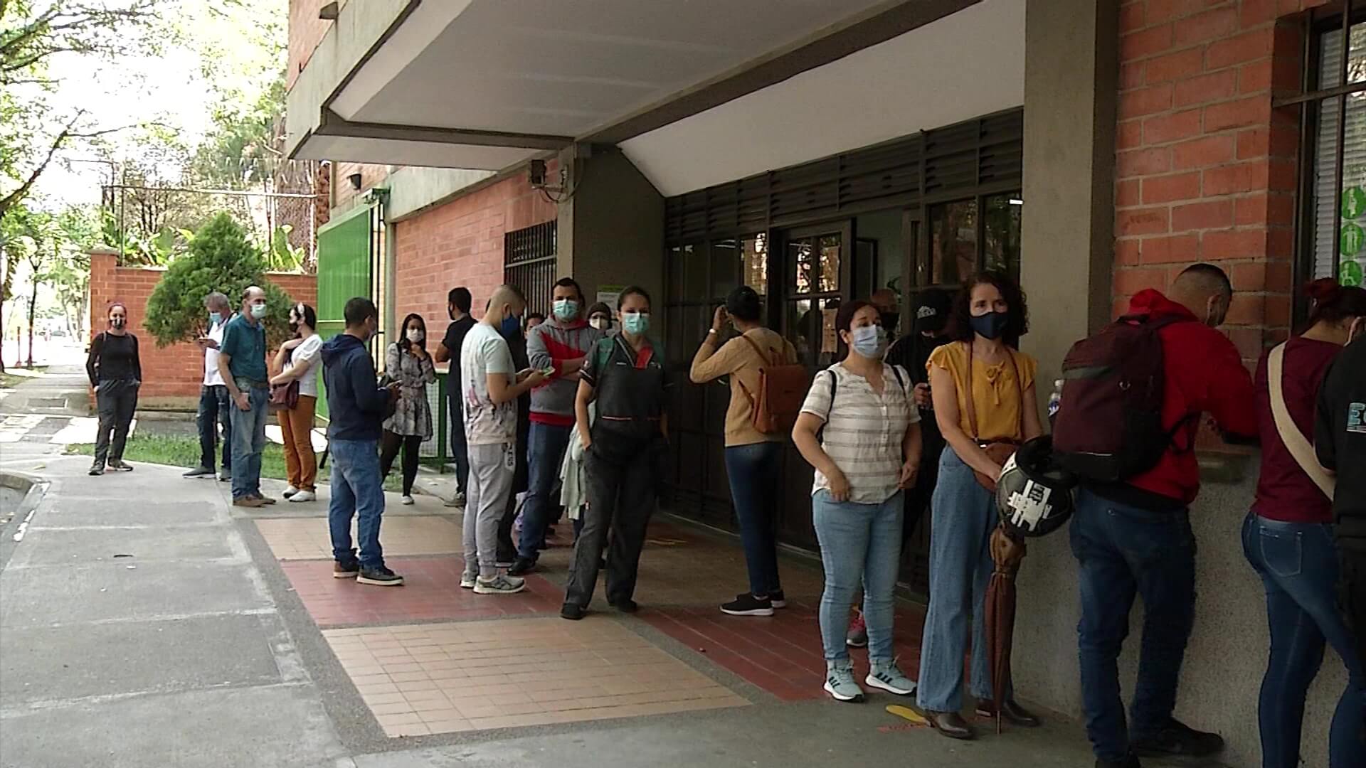 Primera jornada de vacunación masiva de Covid-19
