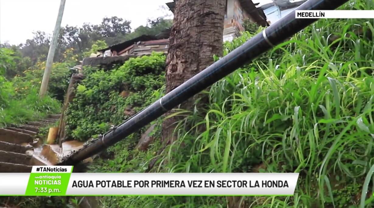 Agua potable por primera vez en sector La Honda