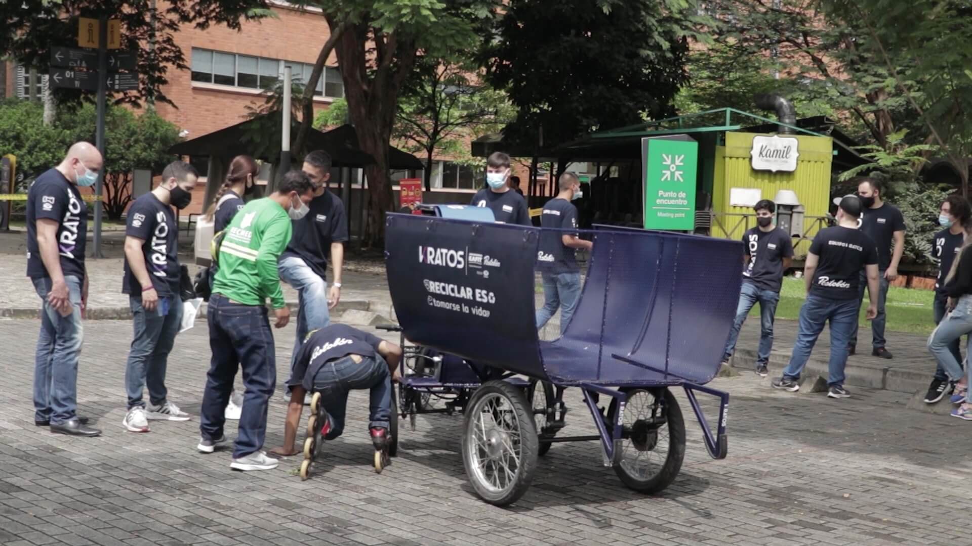 Crearon vehículo de tracción humana para recicladores