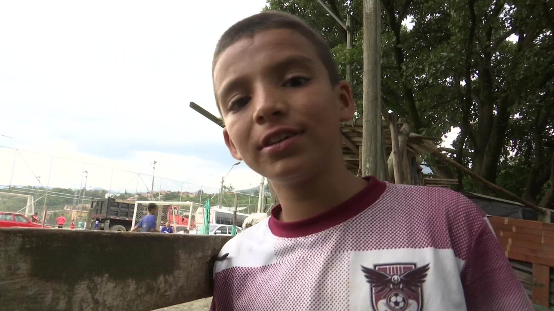 De las cañadas a la cancha, Johan sueña con ser futbolista