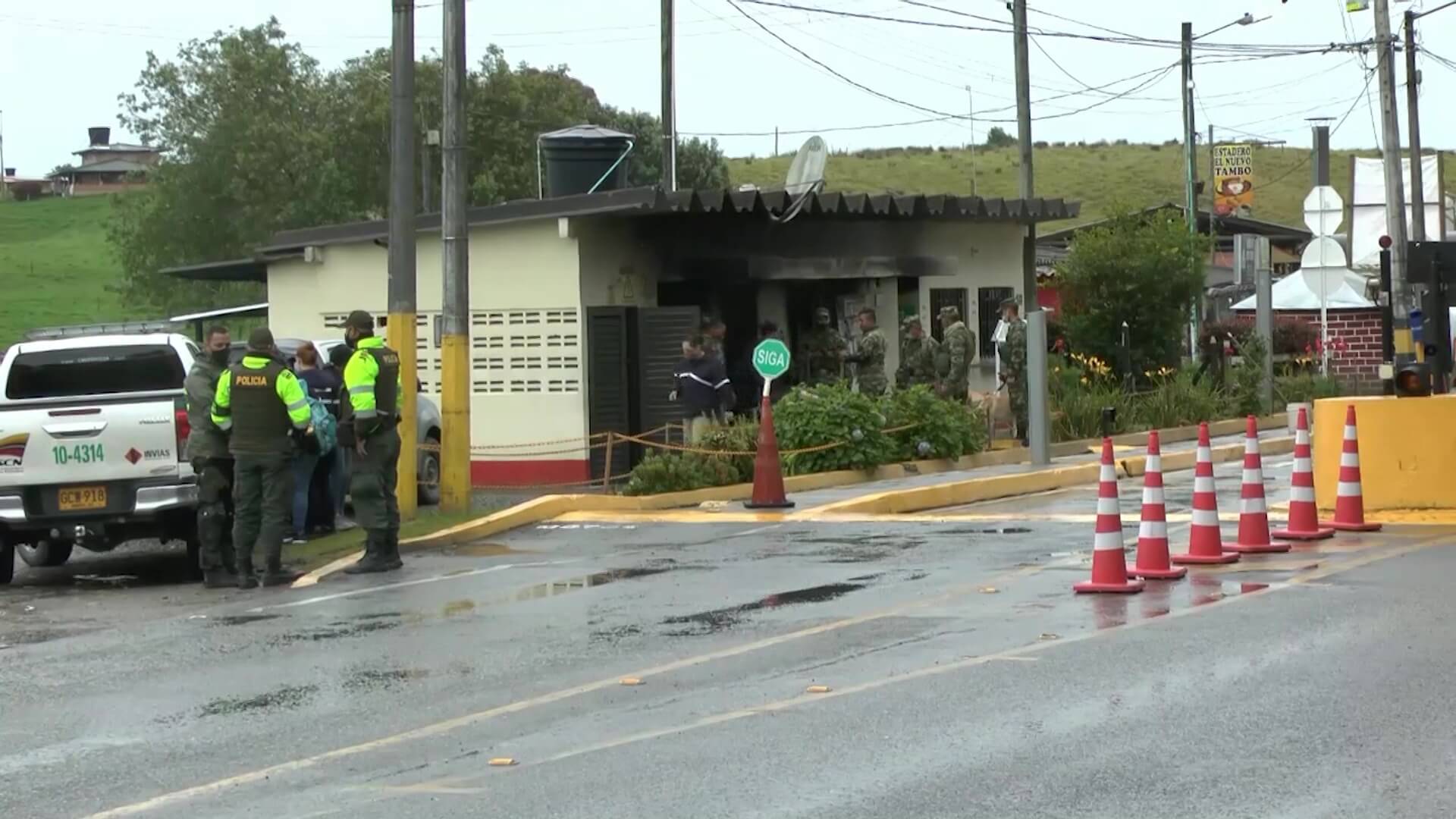 Incendiaron peaje de Llanos de Cuivá. Un lesionado