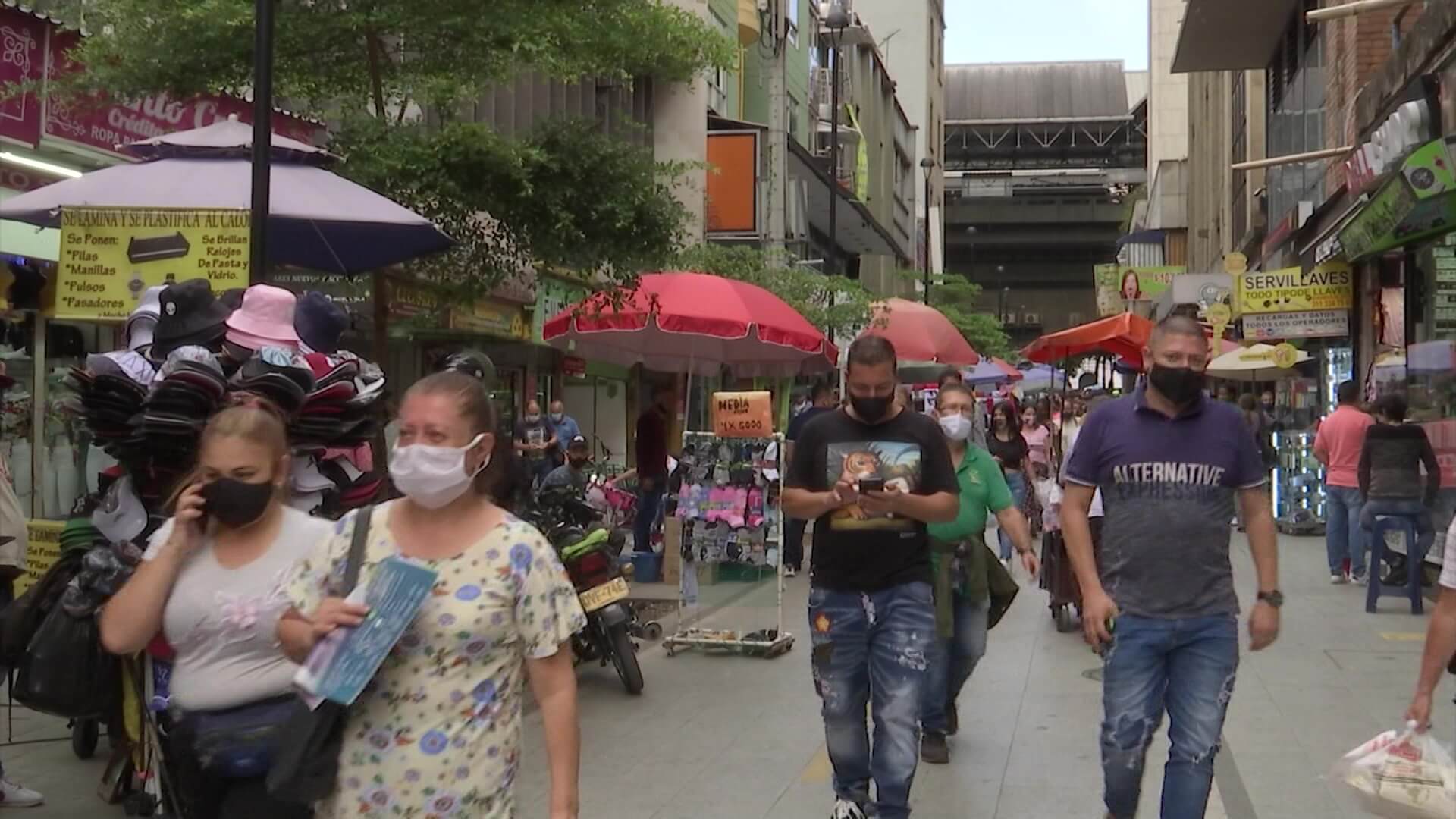 Inmunidad de personas contagiadas podría ser de 12 meses