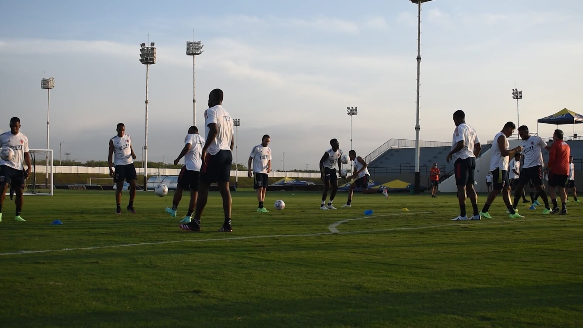 Colombia viajó a Brasil para Copa América