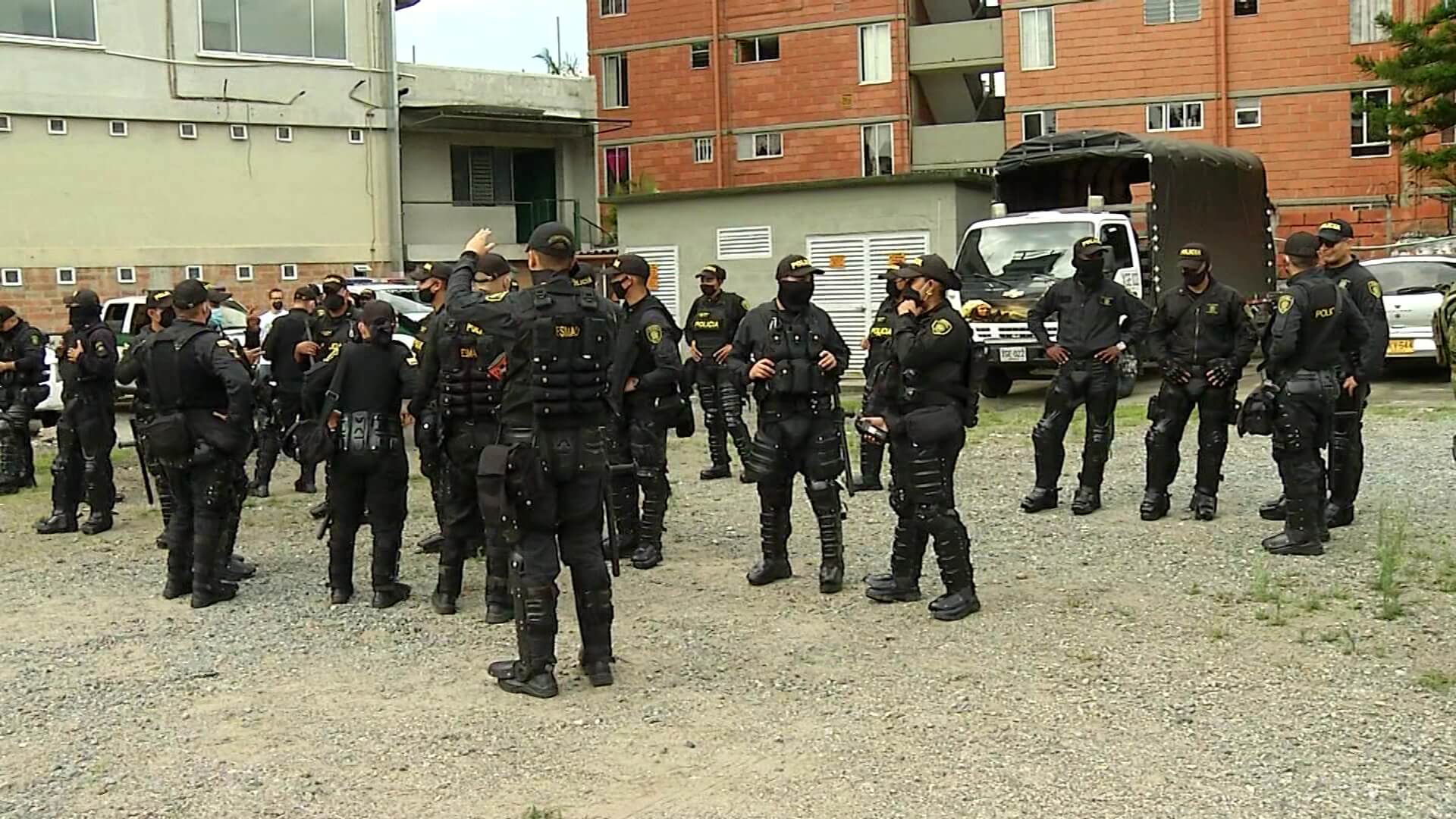 Anuncian reestructuración en la policía