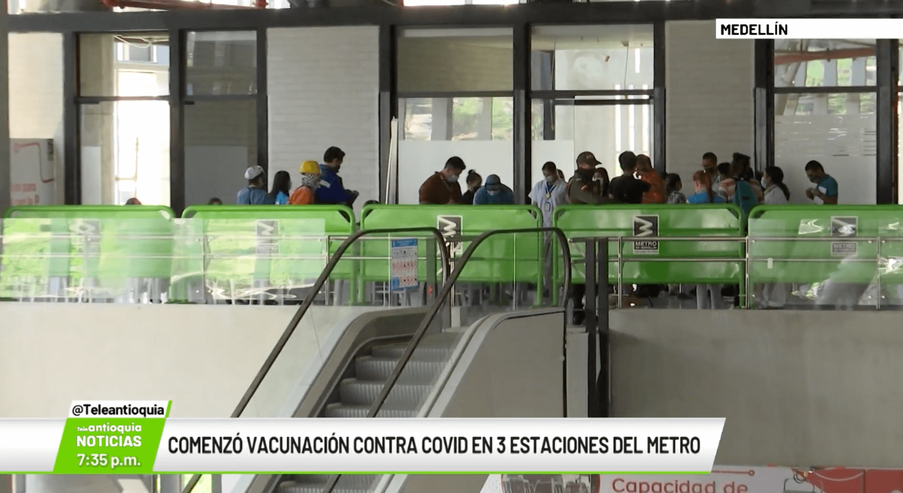 Comenzó vacunación contra Covid-19 en estaciones del Metro