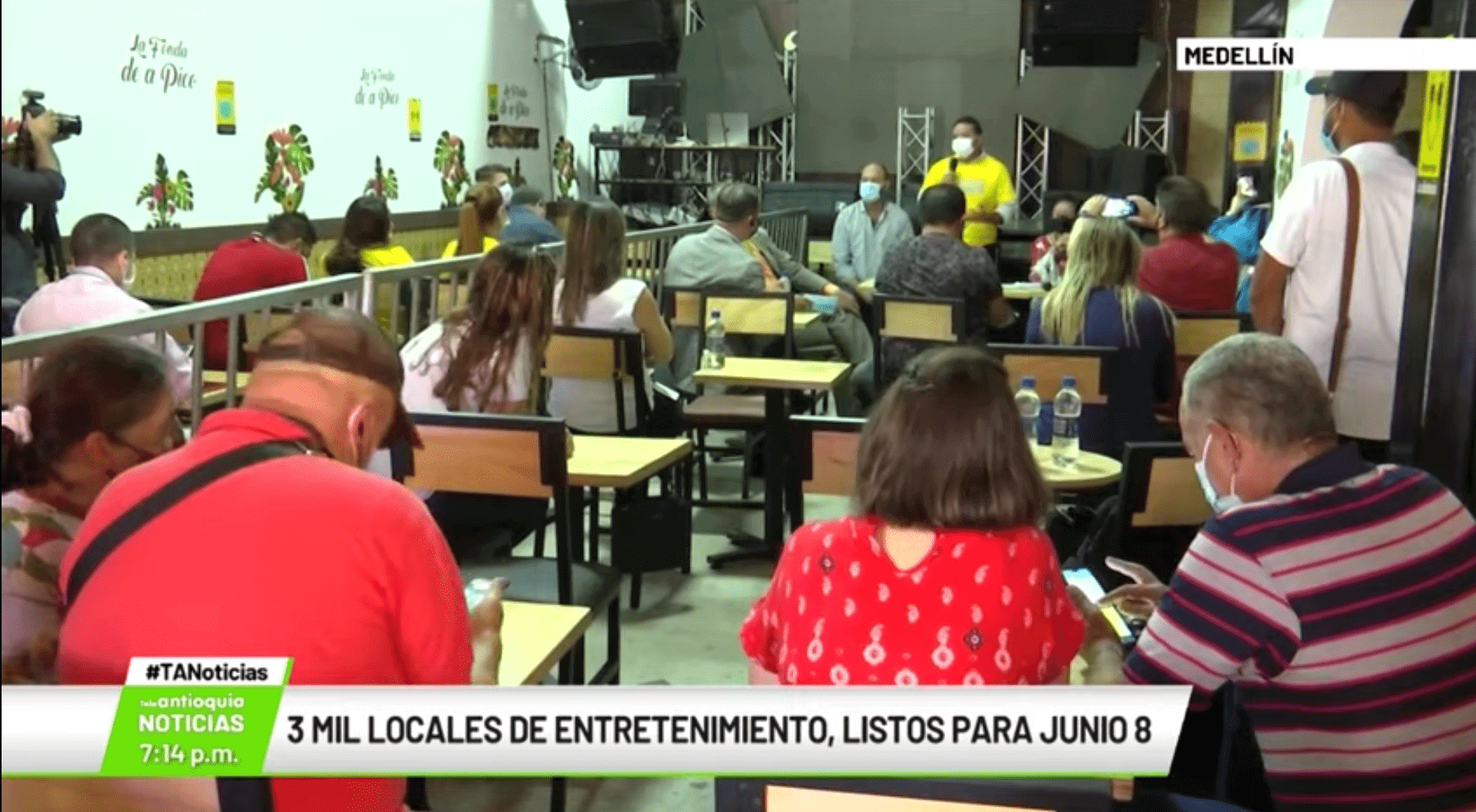 Comunidad recibe capacitación para prevenir emergencias