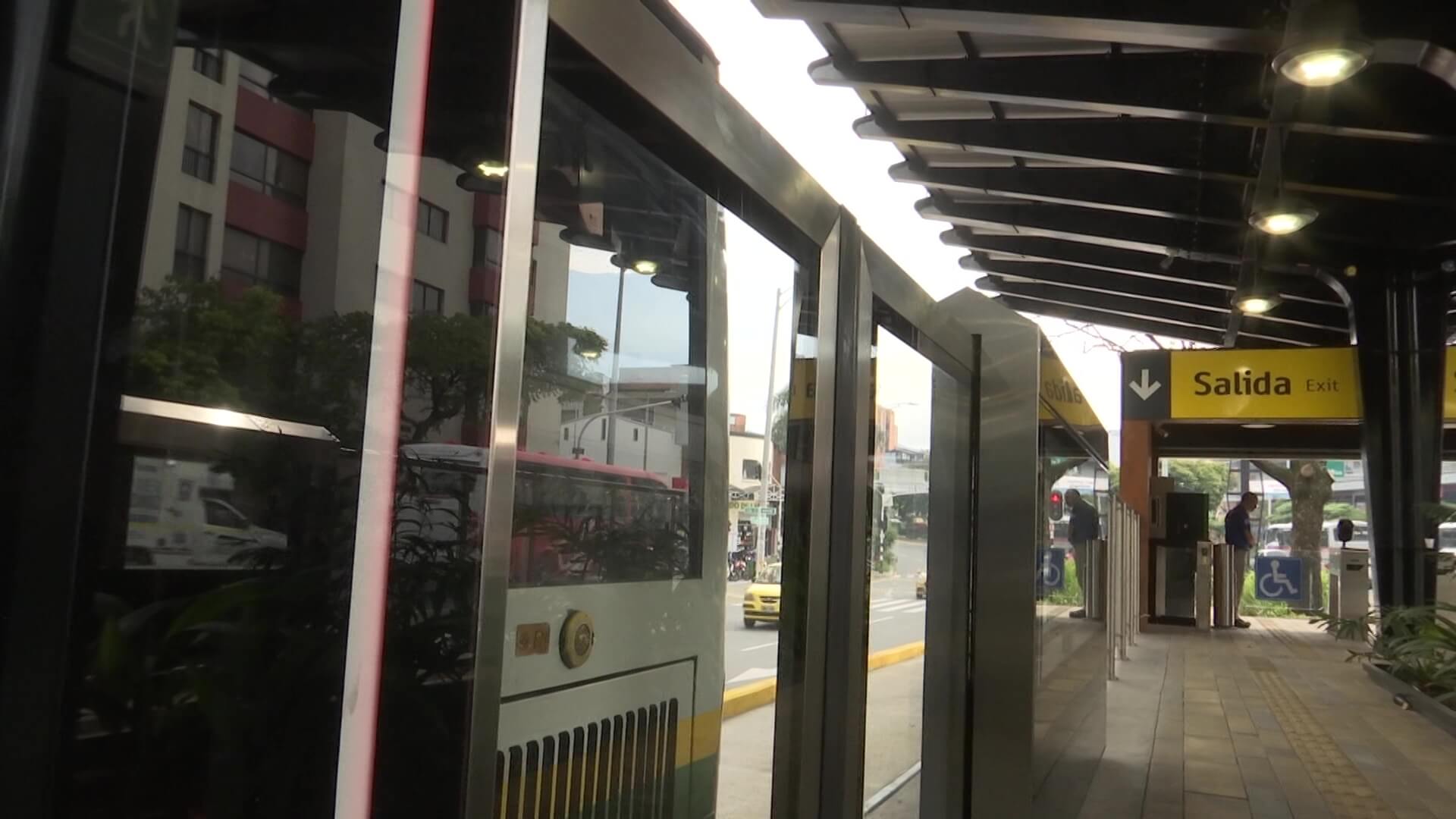 Estaciones de Metroplús en la Oriental ya están en uso