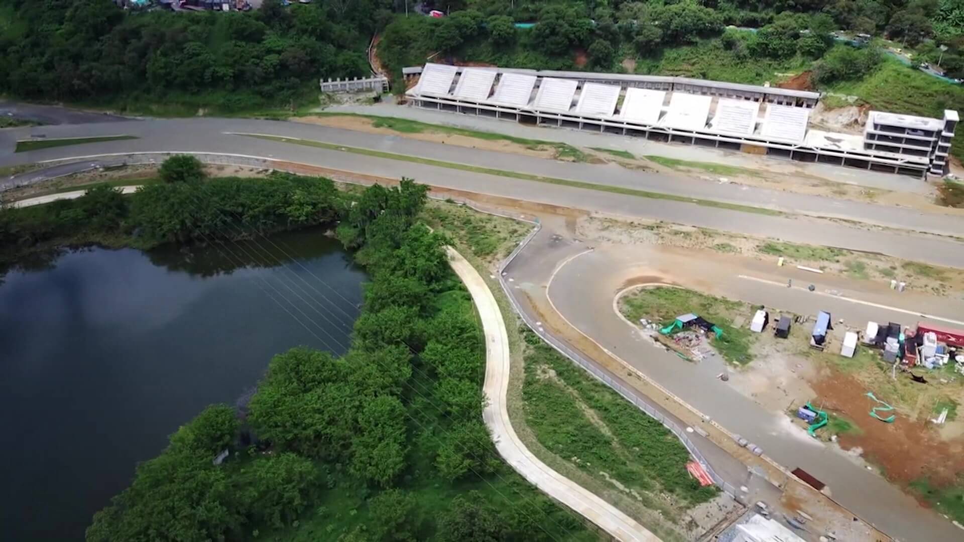 Gobernación se compromete a terminar el Central Park