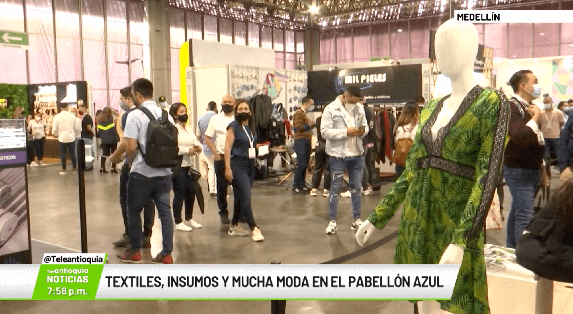 Textiles, insumos y mucha moda en el Pabellón Azul