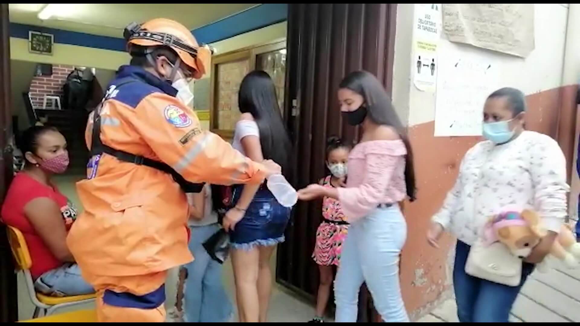 17 contagiados de Covid-19 se encuentran aislados con sus familias