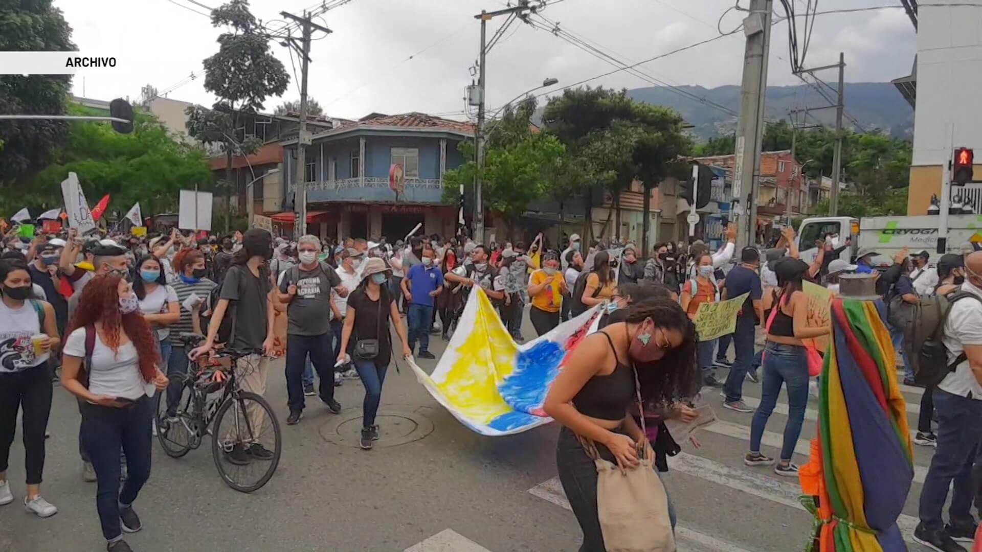 70 mil uniformados prestan seguridad en las marchas