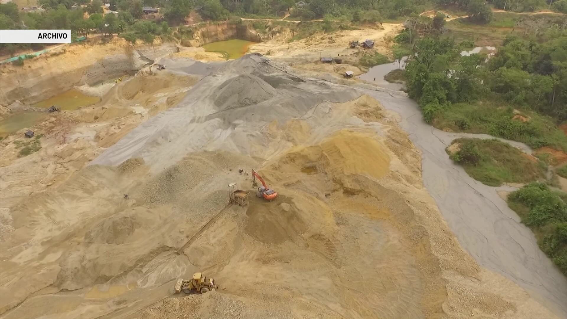 Maquinaria usada en minería ilegal será entregada a municipios