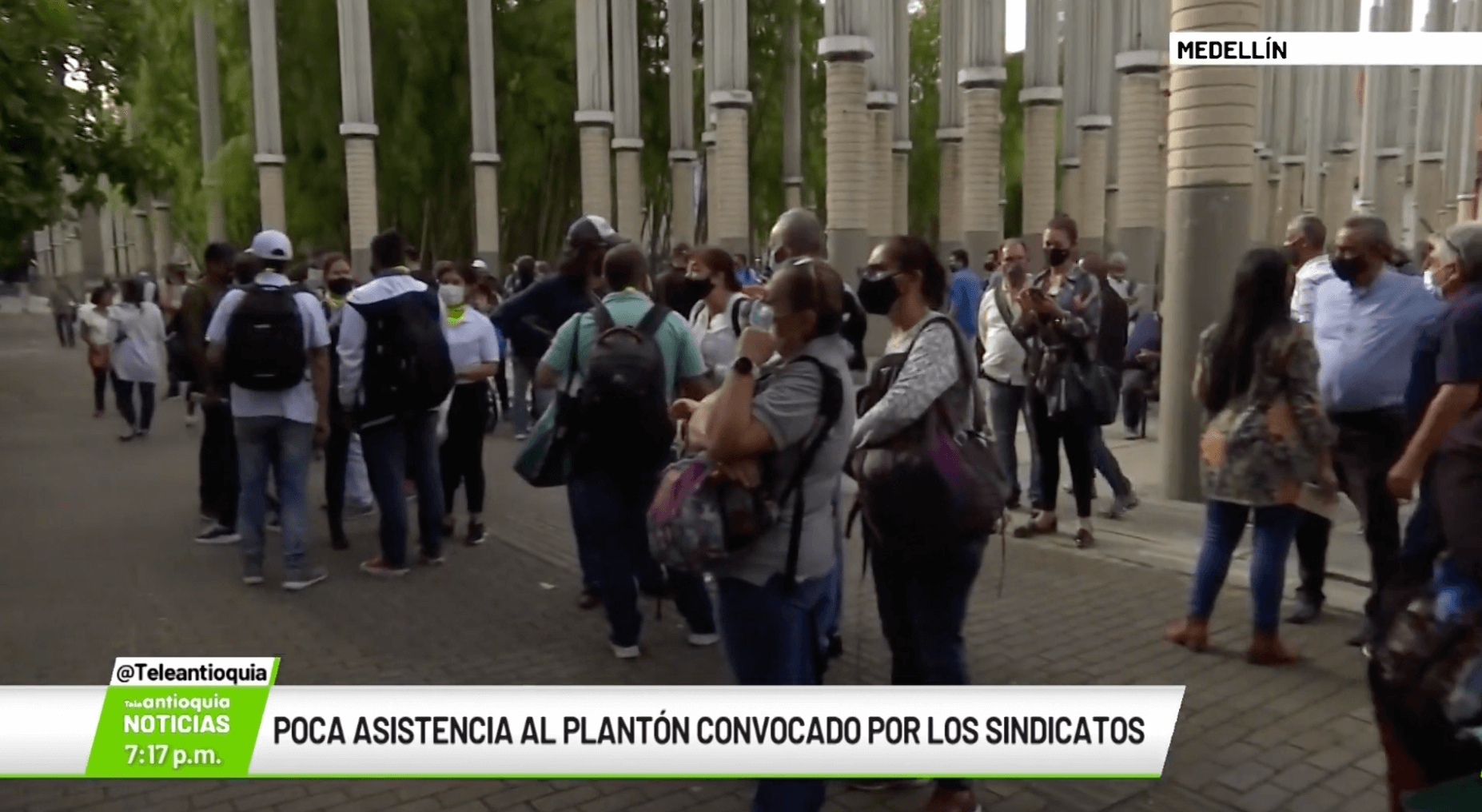 Poca asistencia al plantón convocado por los sindicatos