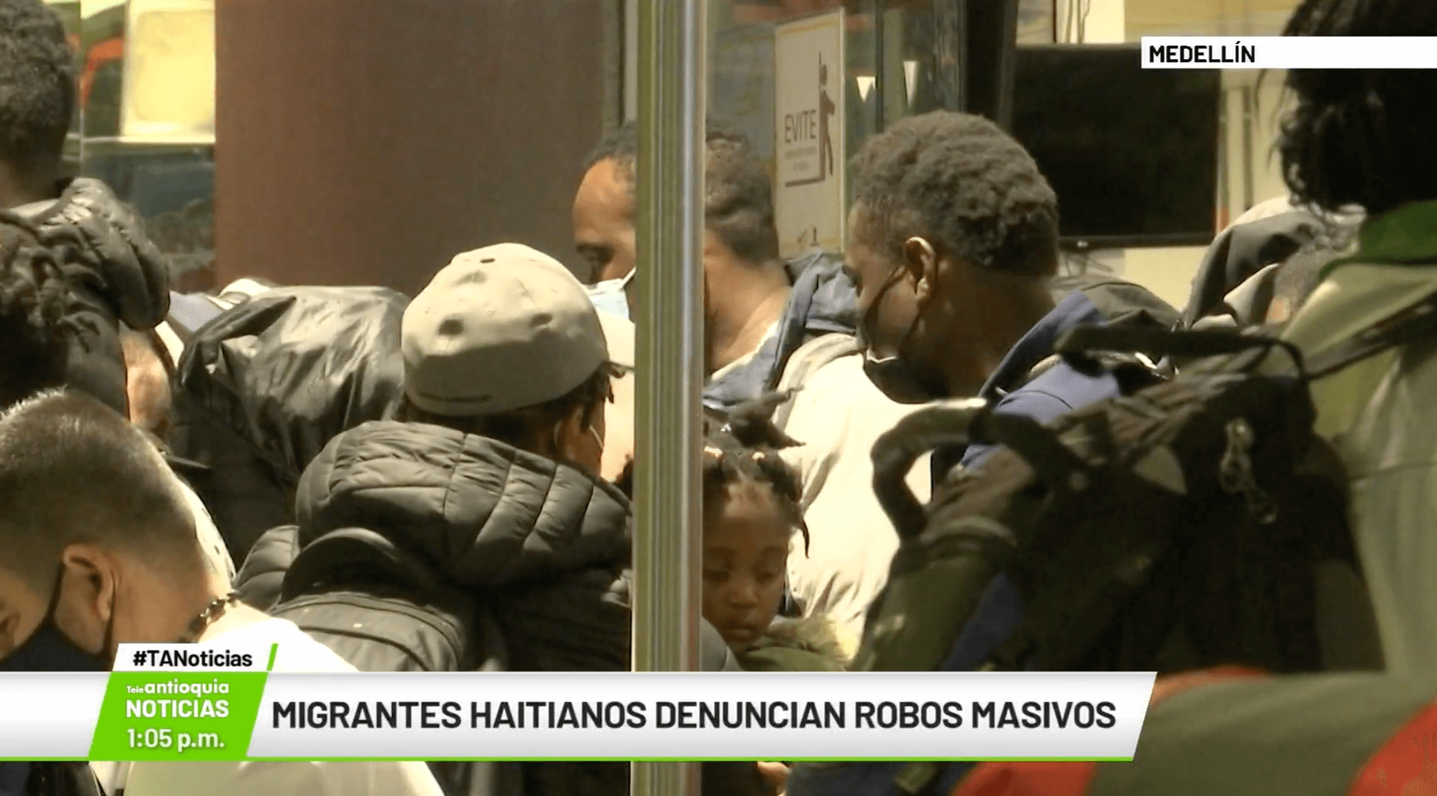 Migrantes haitianos denuncian robos masivos