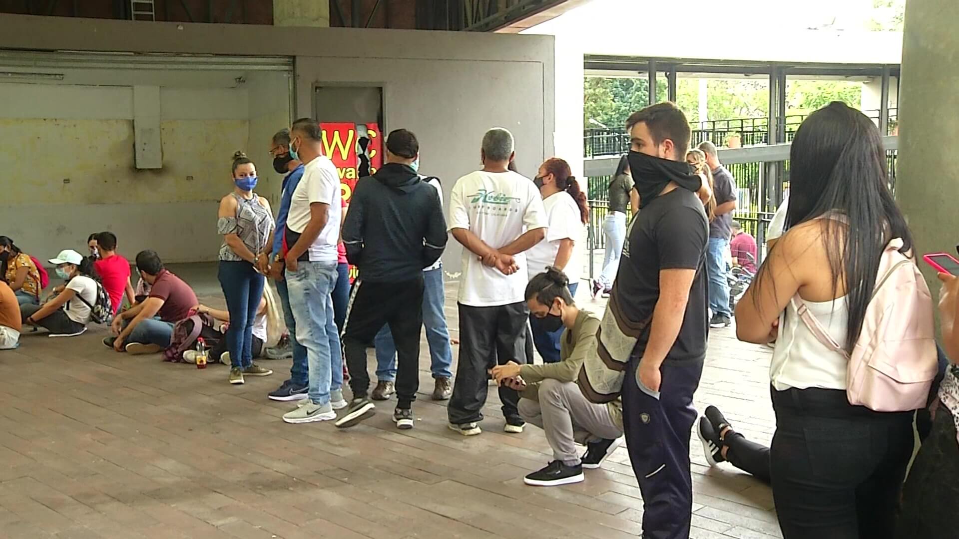 Solo algunos municipios iniciaron vacunación a mayores de 15 años