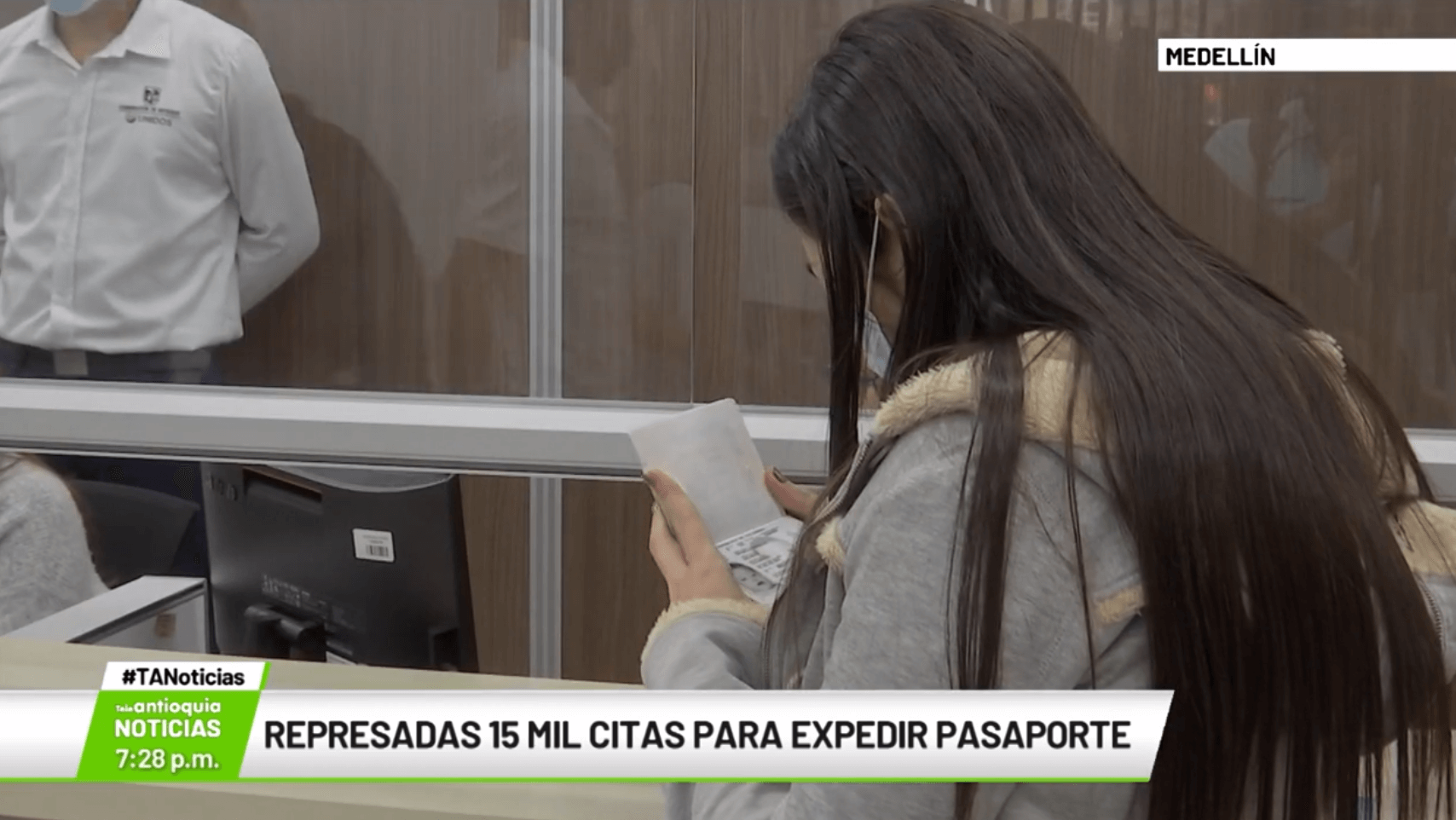 Represadas 15 mil citas para pedir pasaporte
