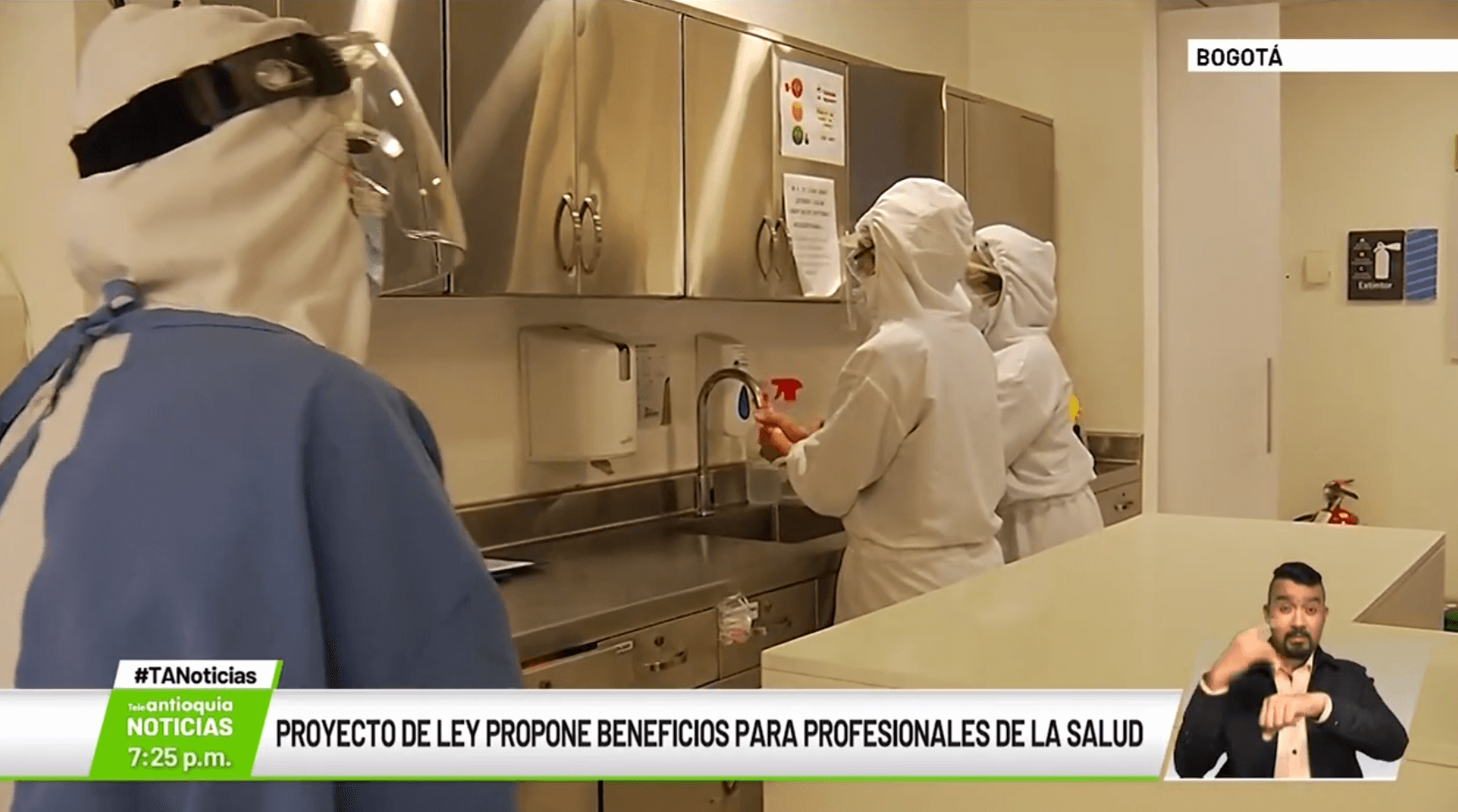 Proyecto de ley propone beneficios para profesionales de la salud