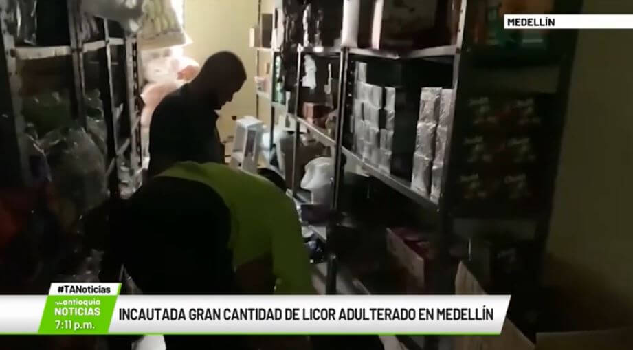 Incautada gran cantidad de licor adulterado en Medellín