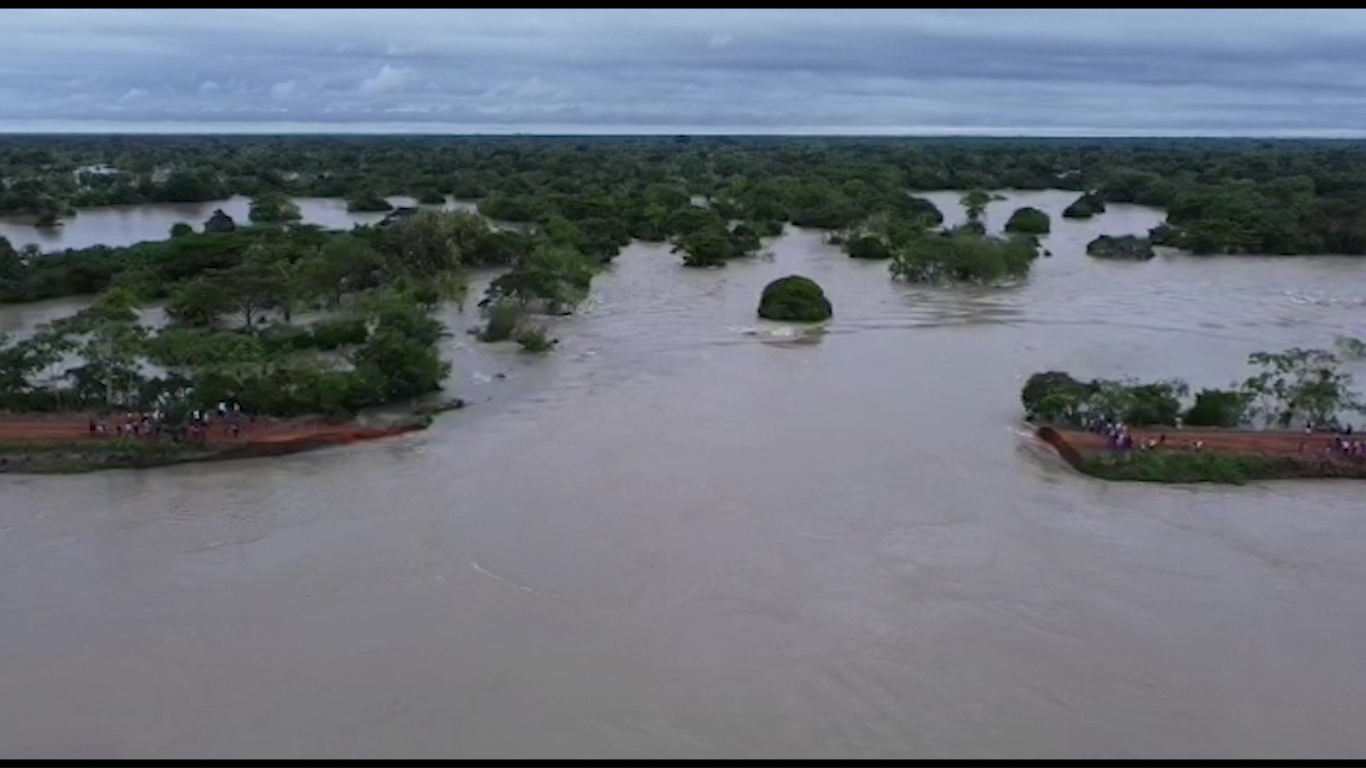 7 mil hectáreas afectadas por ruptura de jarillón